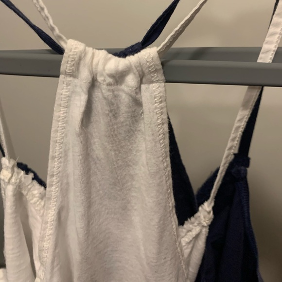 2 AE Tanks with jewels XL American Eagle - Picture 2 of 6